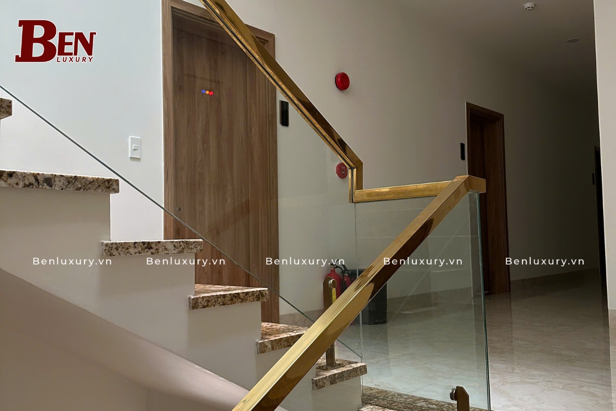 Các Kiểu Thiết Kế Tay Vịn Inox Hiện Đại Nhất Được Ứng Dụng Cho Cầu Thang