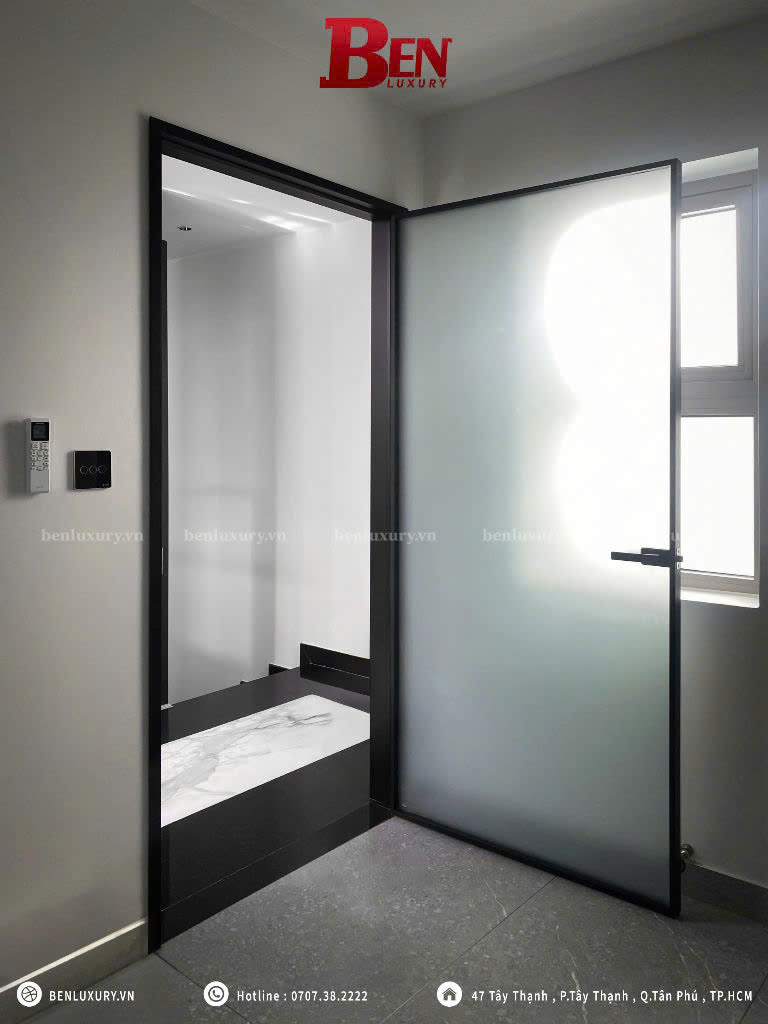 du an cua mo quay slim nhom den xuoc cho toilet tai binh tan  hcm 3