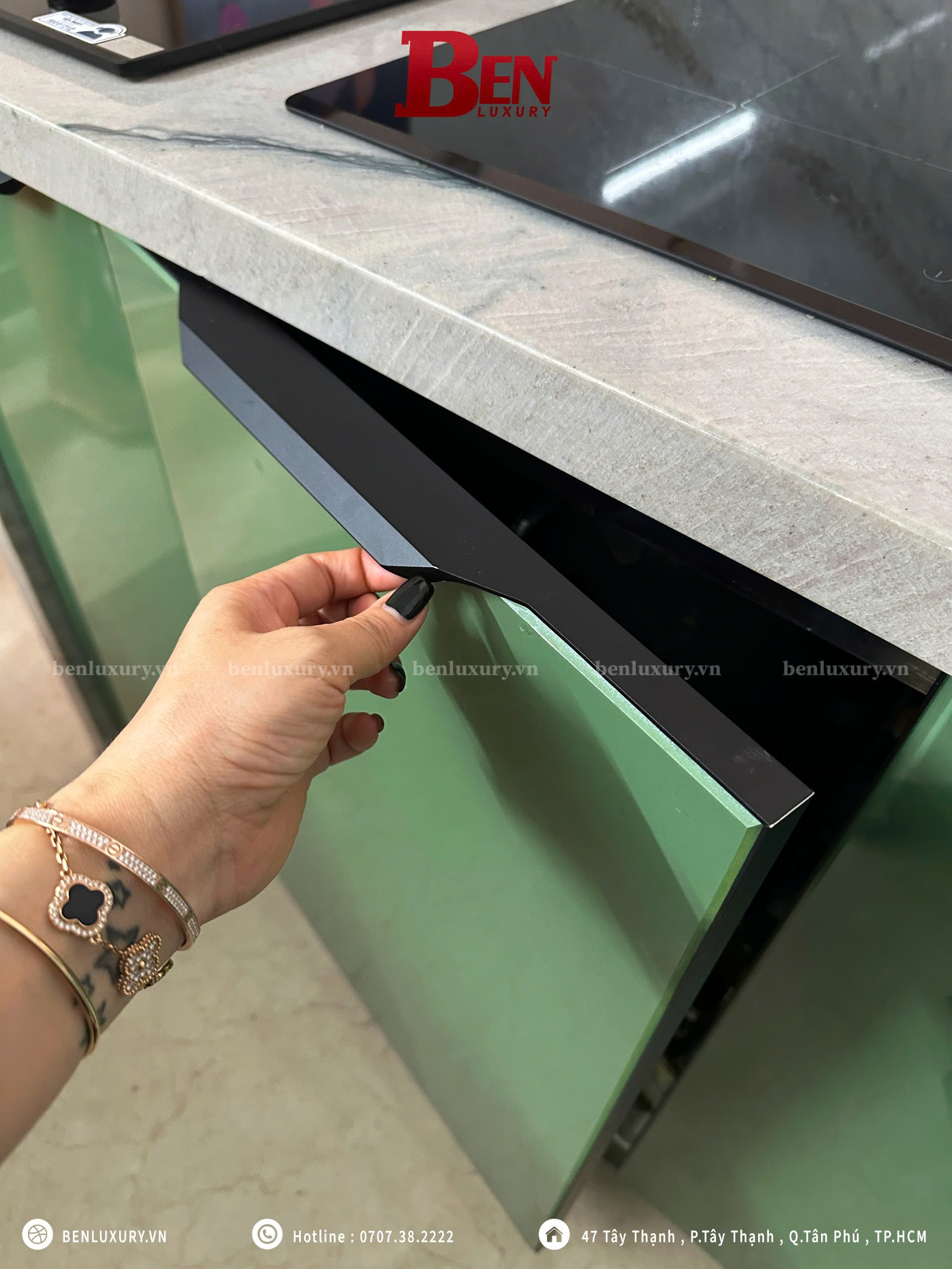 hoan thien tu bep inox tone xanh la doc dao tai binh tan hcm 11