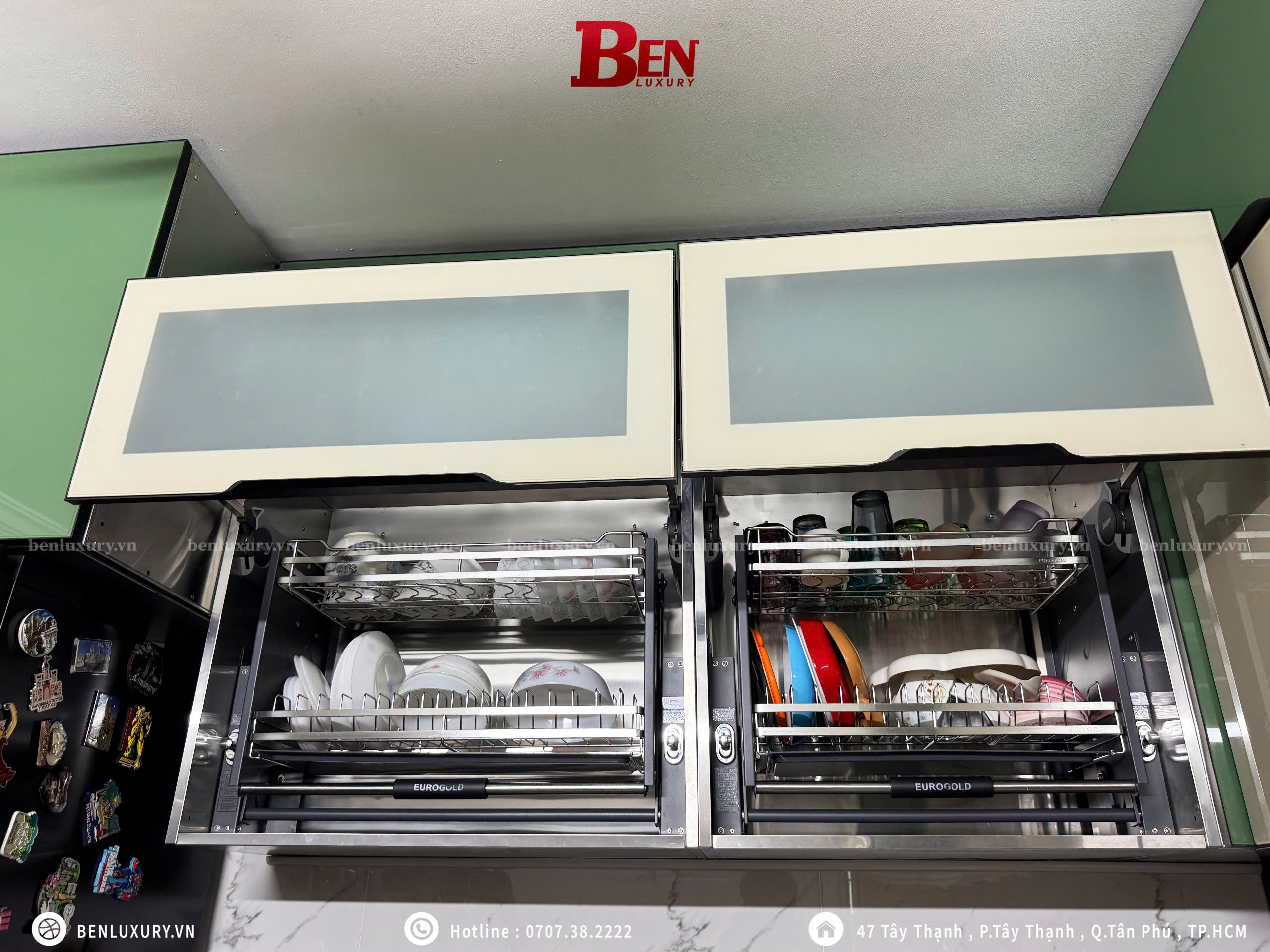 hoan thien tu bep inox tone xanh la doc dao tai binh tan hcm 2