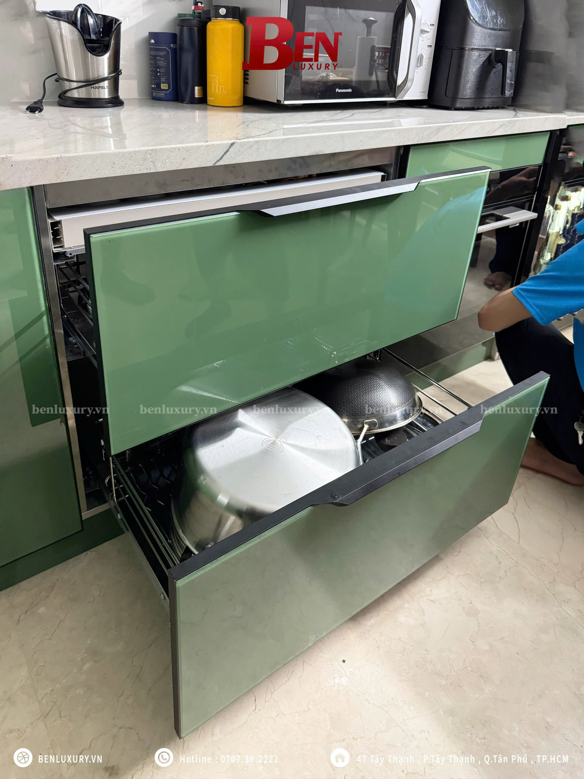 hoan thien tu bep inox tone xanh la doc dao tai binh tan hcm 6