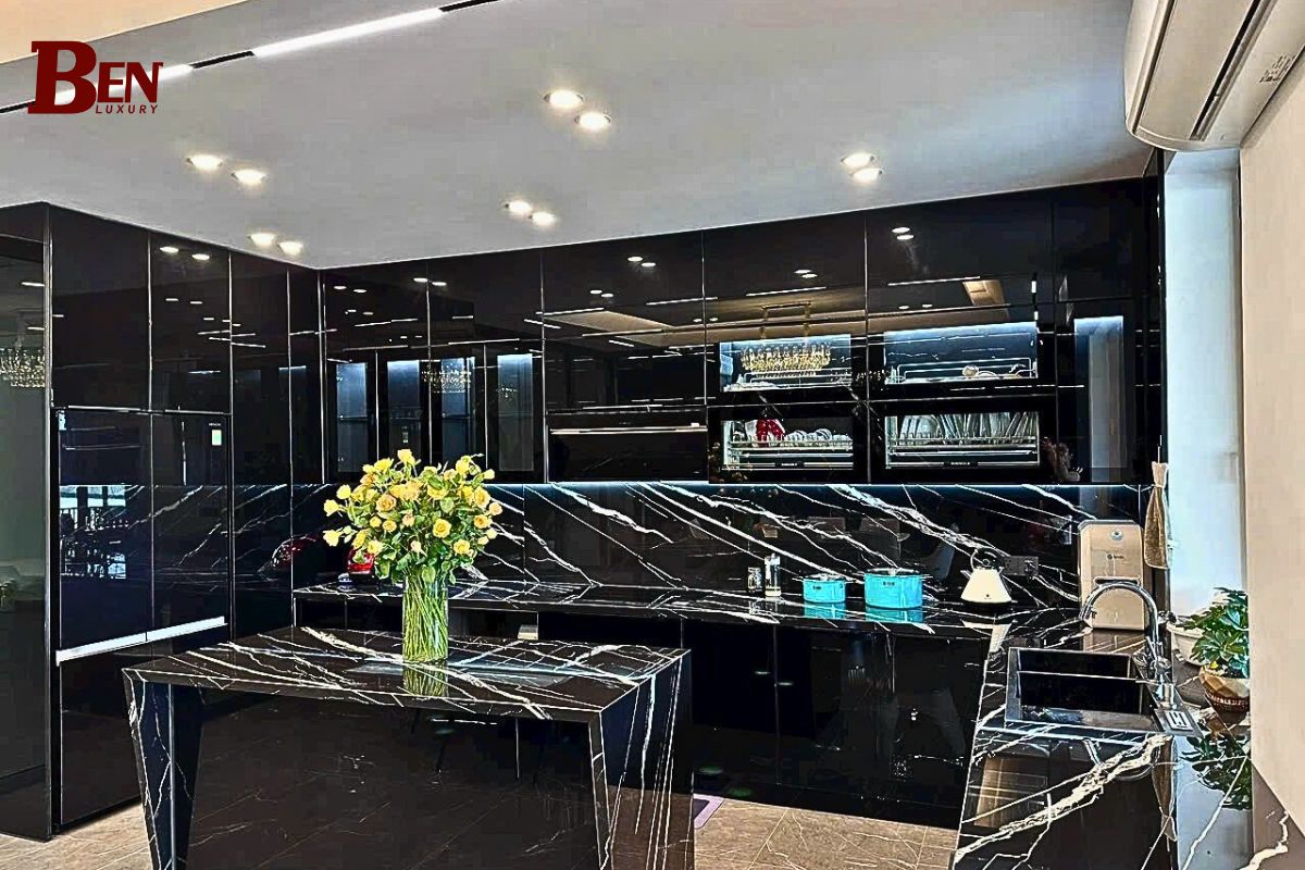 su khac nhau giua tu bep inox van xuoc va van caro ban da biet chua