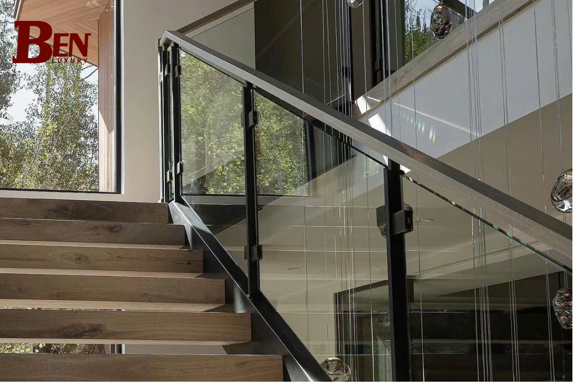 tay vin inox benluxury cho ban cong lan can tai sao ngay cang duoc ua chuong 7