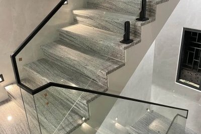 Dự Án Cầu Thang Kính Tay Vịn Nhôm Vuông 20x20