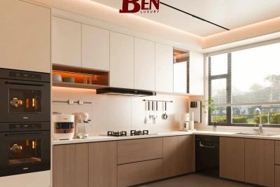 Hoàn Thiện Dự Án Tủ Bếp Gỗ Phong Cách Thời Trung Cổ Tại TP.HCM