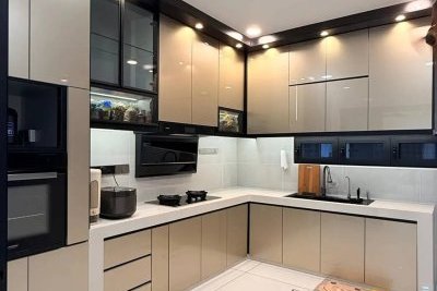 Tủ Bếp Nhựa Đặc Cánh Kính – Thiết Kế Gọn, Đẹp, Dễ Bảo Trì