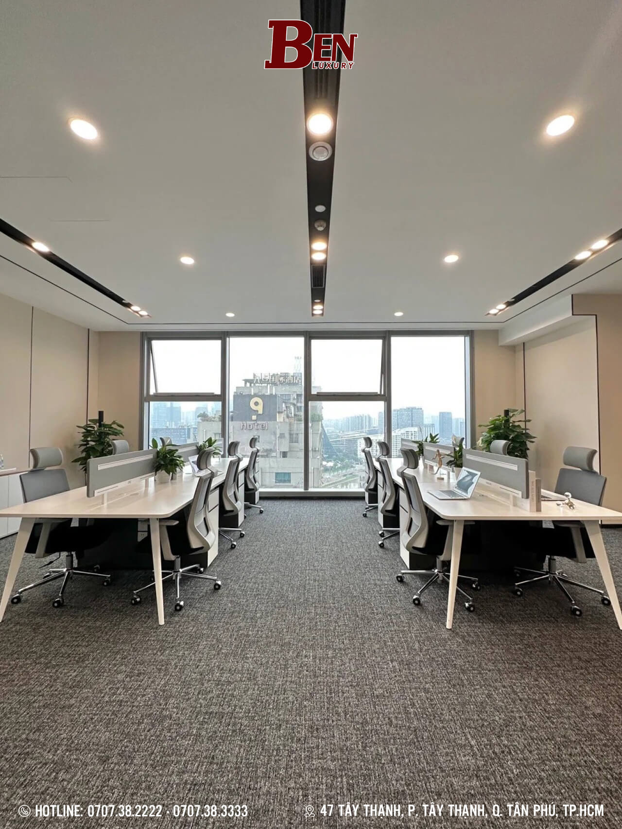 Văn Phòng 200m² Sang Trọng Với Nội Thất Nhôm Tổ Ong