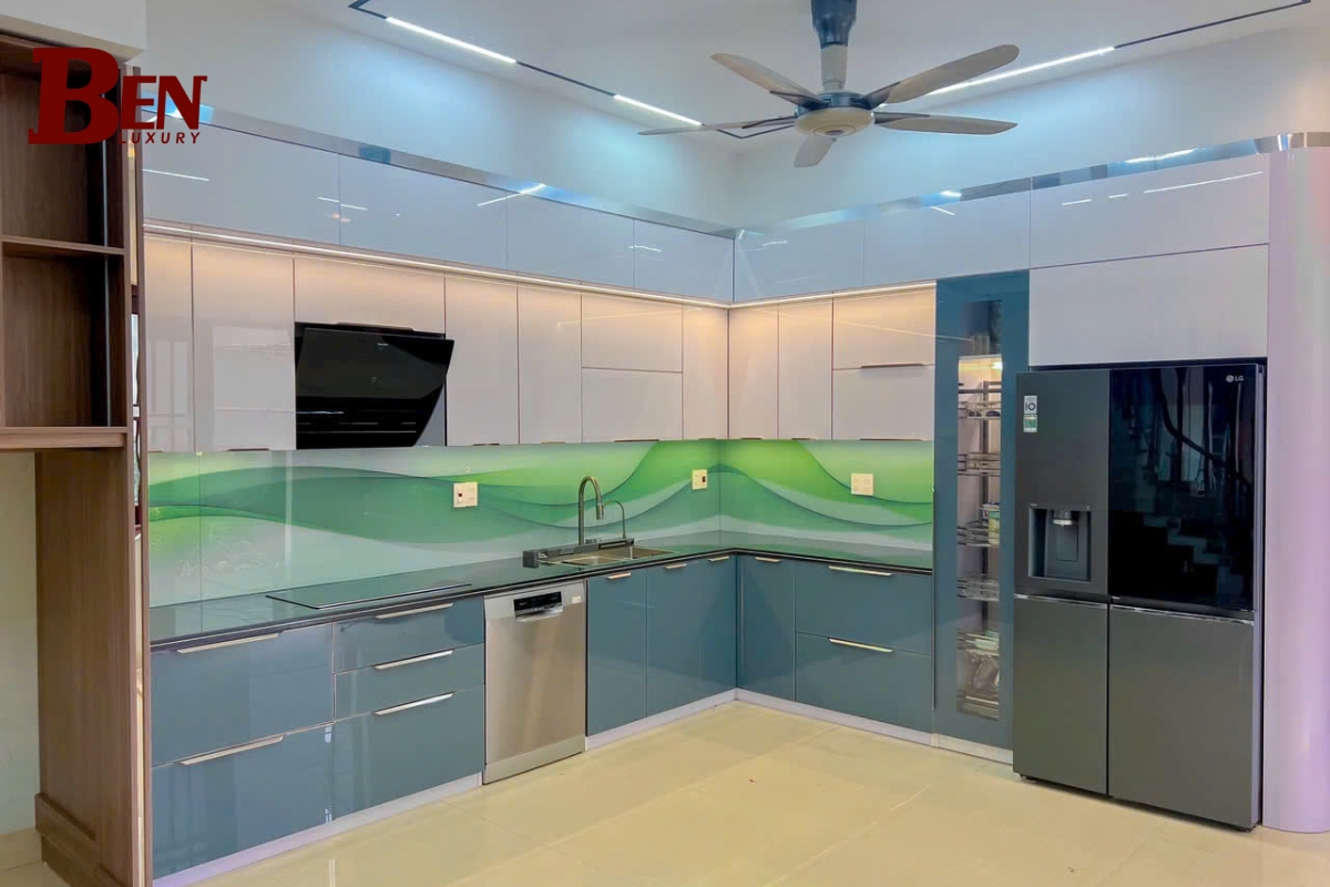 tu bep benluxury nhom inox go nhua loai nao phu hop voi nha ban 3