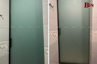 Hoàn Thiện Cửa Nhôm Slim Mở Quay Cho Phòng Toilet – Tối Giản, Riêng Tư & Hiện Đại Cùng Benluxury
