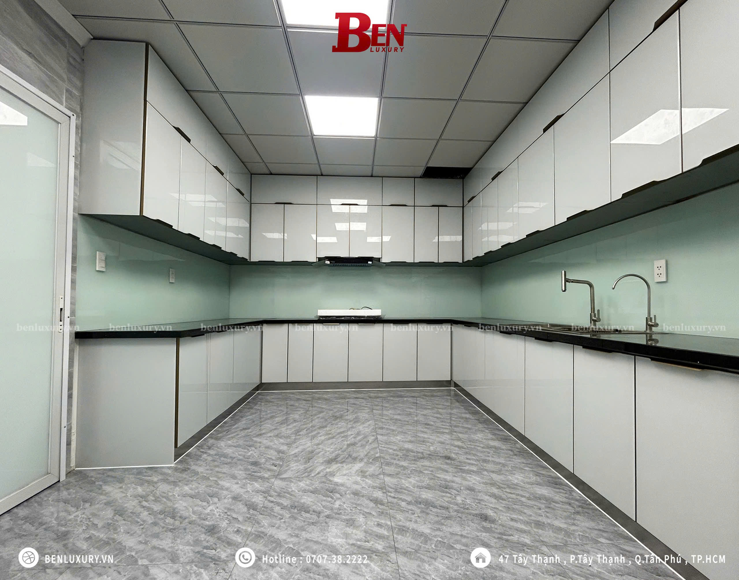 tu bep inox 304 van xuoc co ben khong  khac gi so voi van caro 5