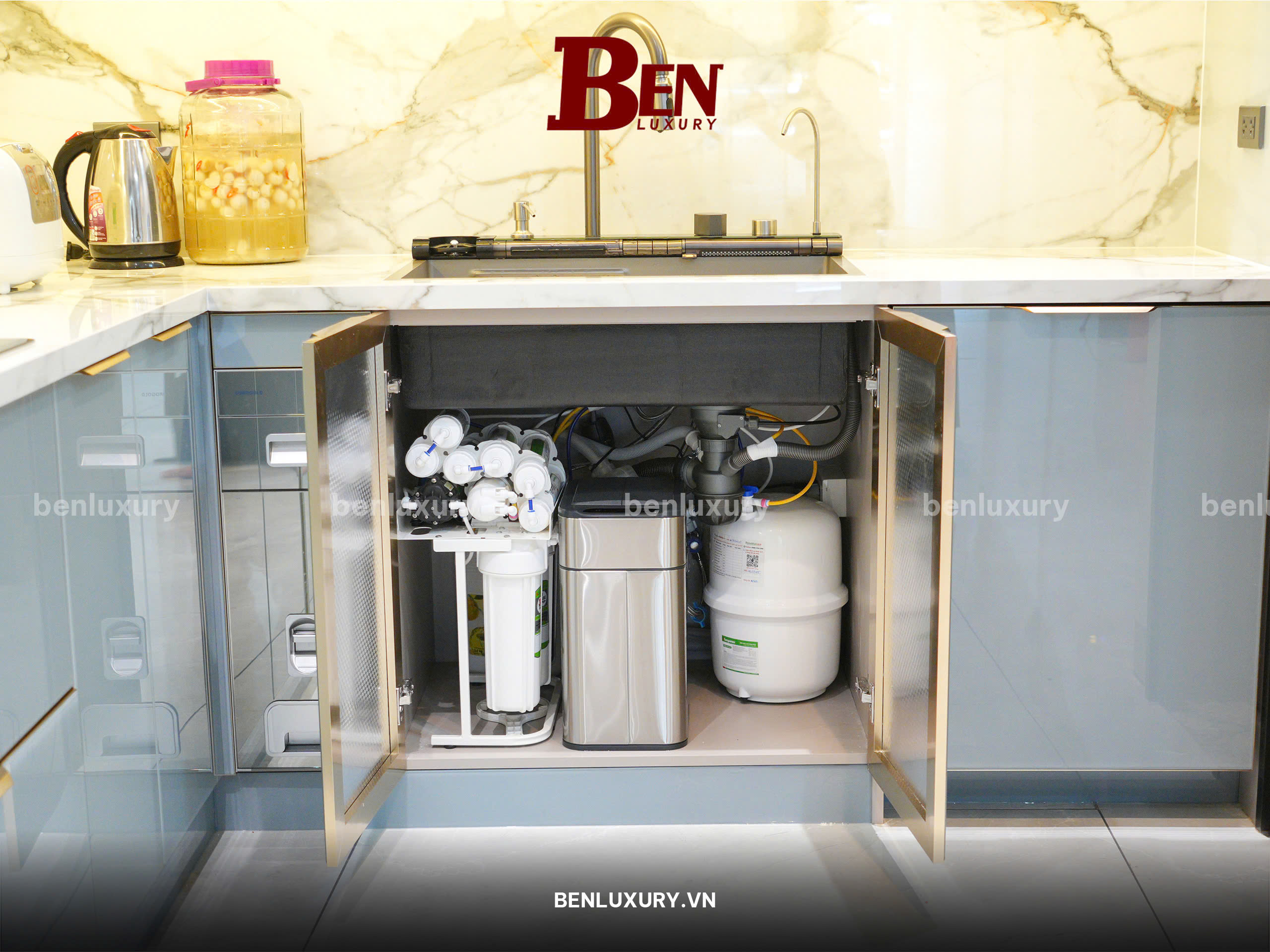 hoi han khi mua tu bep inox vi sao gia re lai khong ben 5
