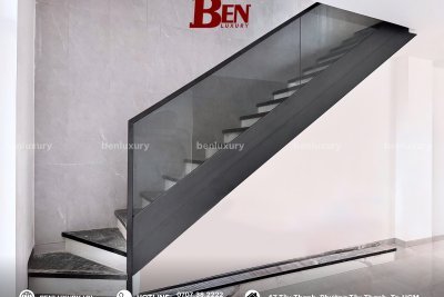 Máng Nhôm Cover Cầu Thang Vô Cực - Giải Pháp An Toàn Cho Mọi Độ Tuổi