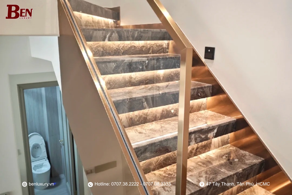 Giải Mã Giá Tay Vịn Inox 304 - Vì Sao Cùng Loại Mà Chênh Lệch Lớn?