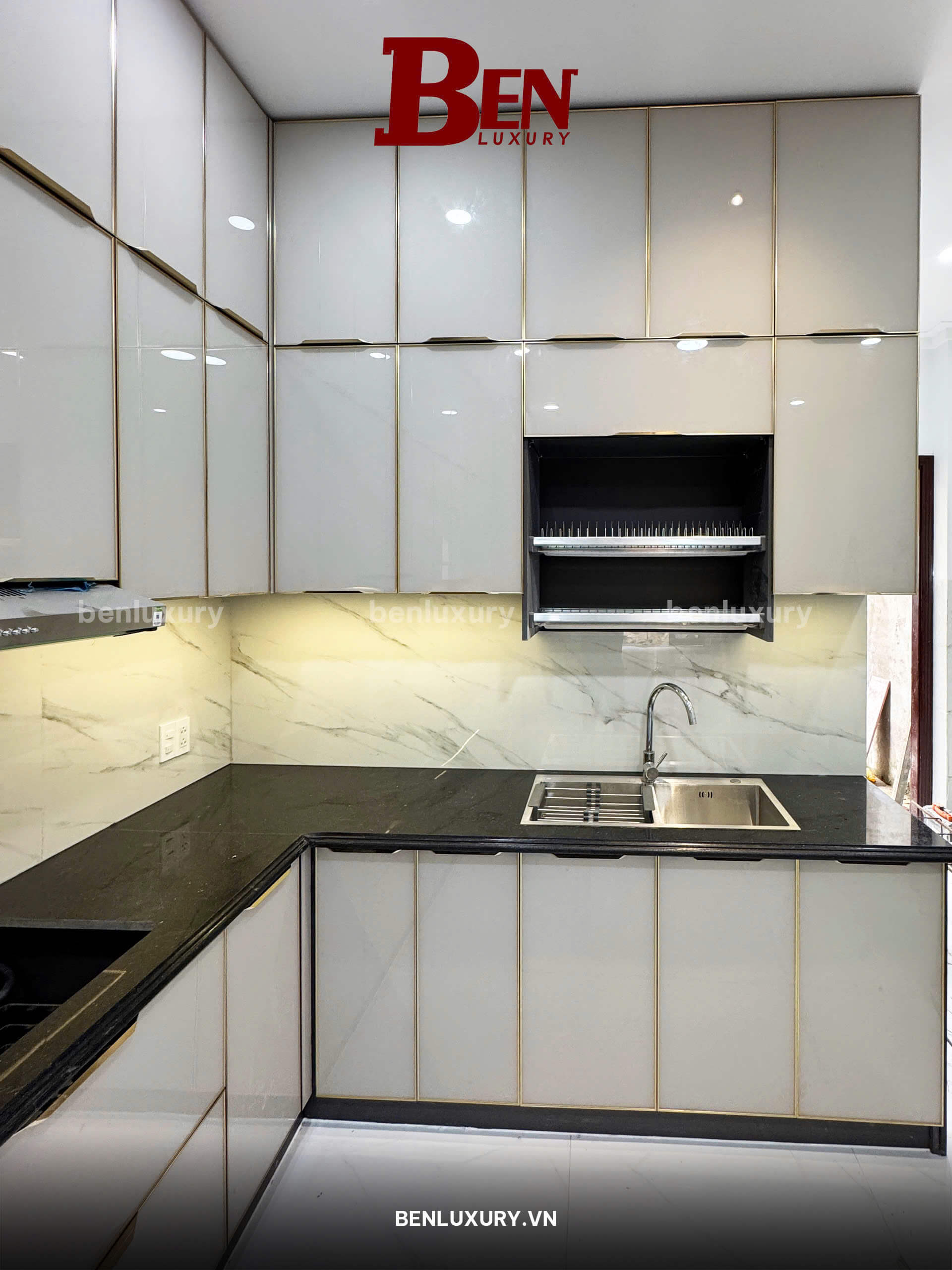 net dep toi gian voi tu bep nhom nguyen tam canh kinh mau be 2