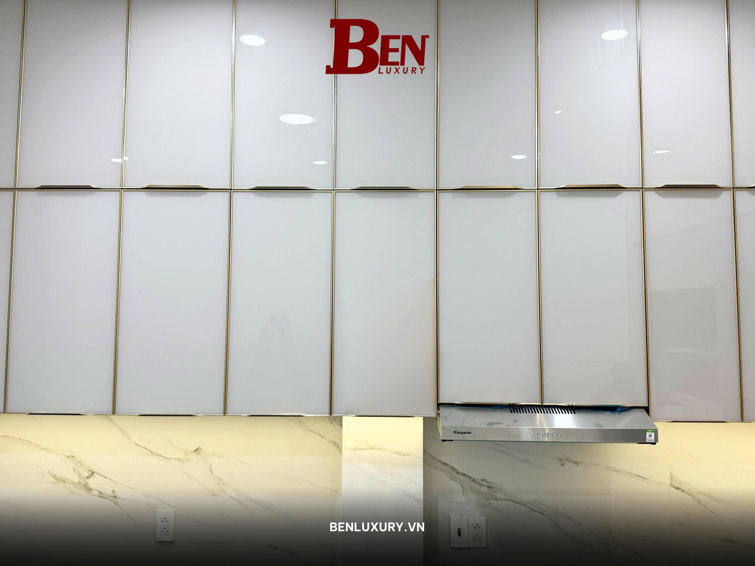 net dep toi gian voi tu bep nhom nguyen tam canh kinh mau be 9