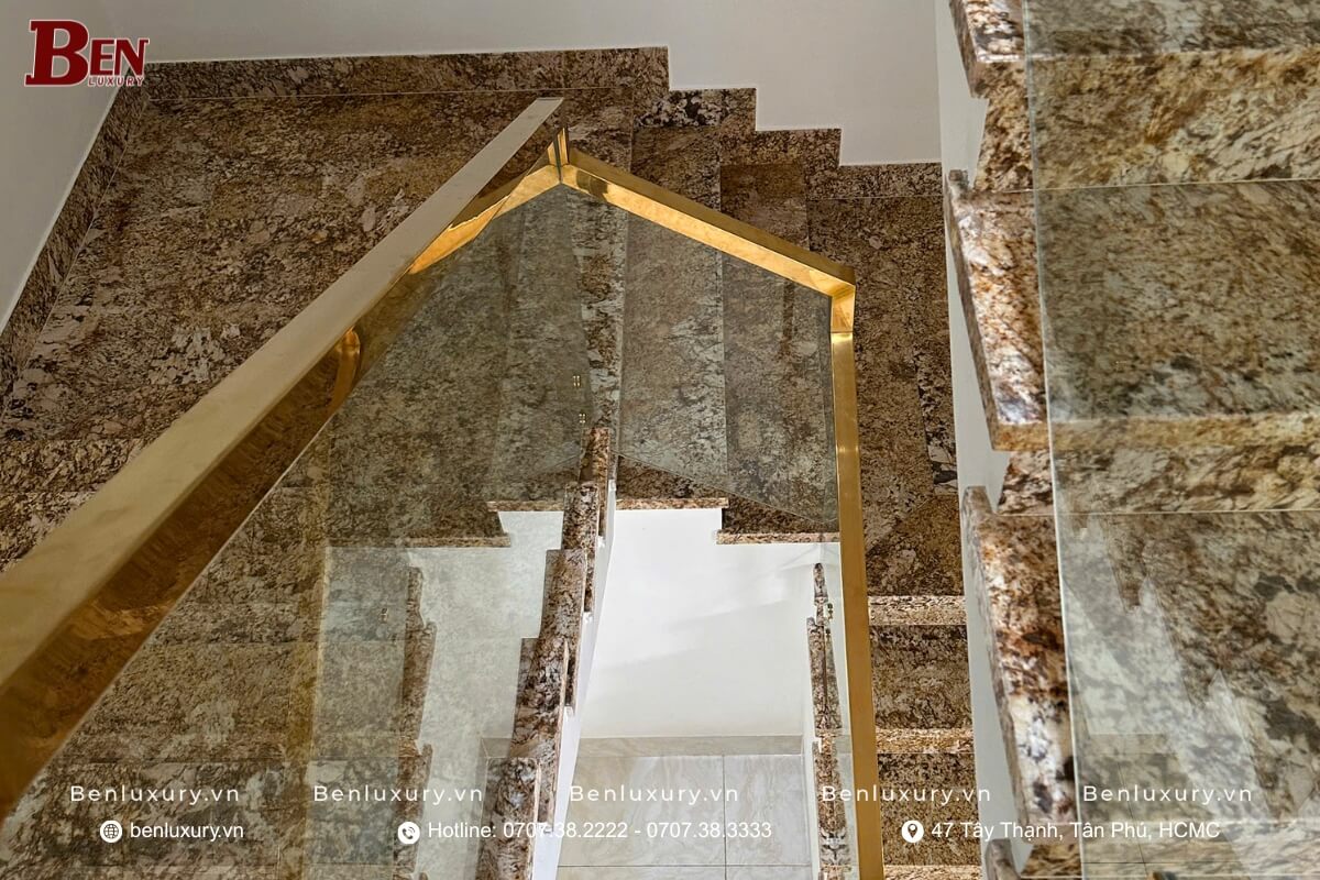 tay vin inox 304 bi mo o gi cach khoi phuc va bao duong chuan tu benluxury 5