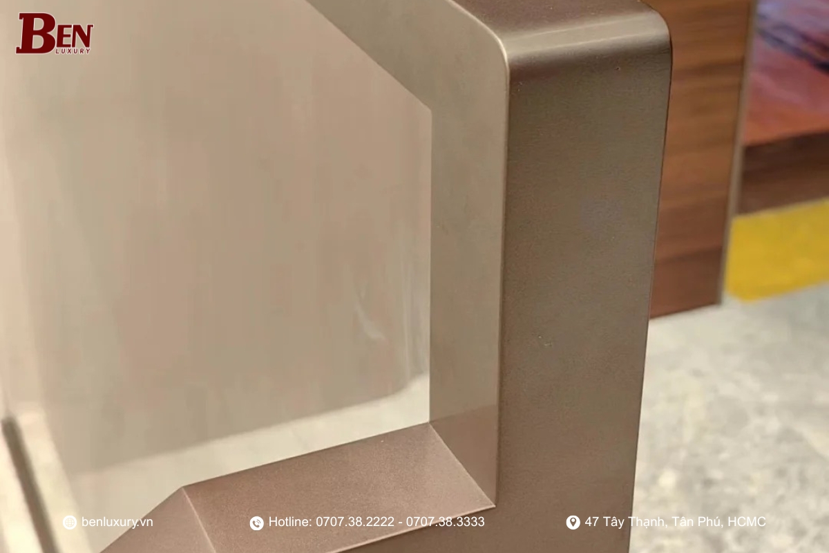 tay vin inox 304 cau thang xu huong thiet ke hien dai duoc ua chuong 2025 4