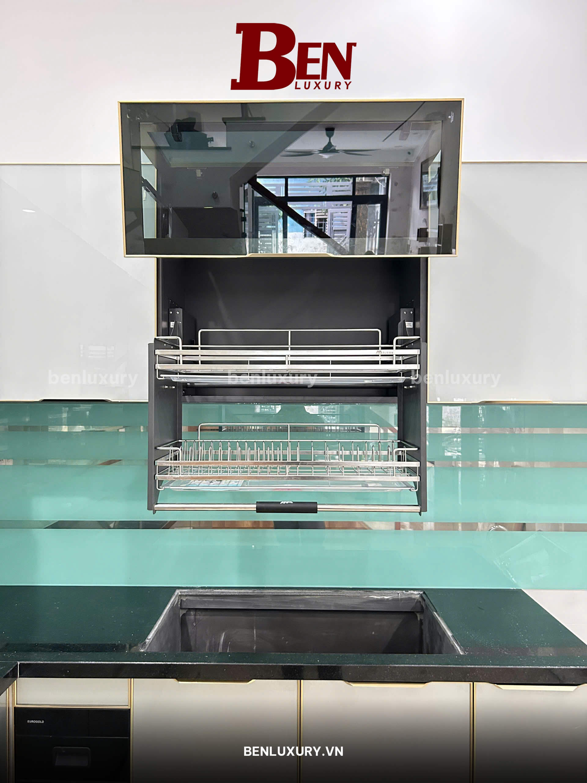 tu bep nhom tam cao cap mau xam chi dang cap tinh te tu benluxury 10