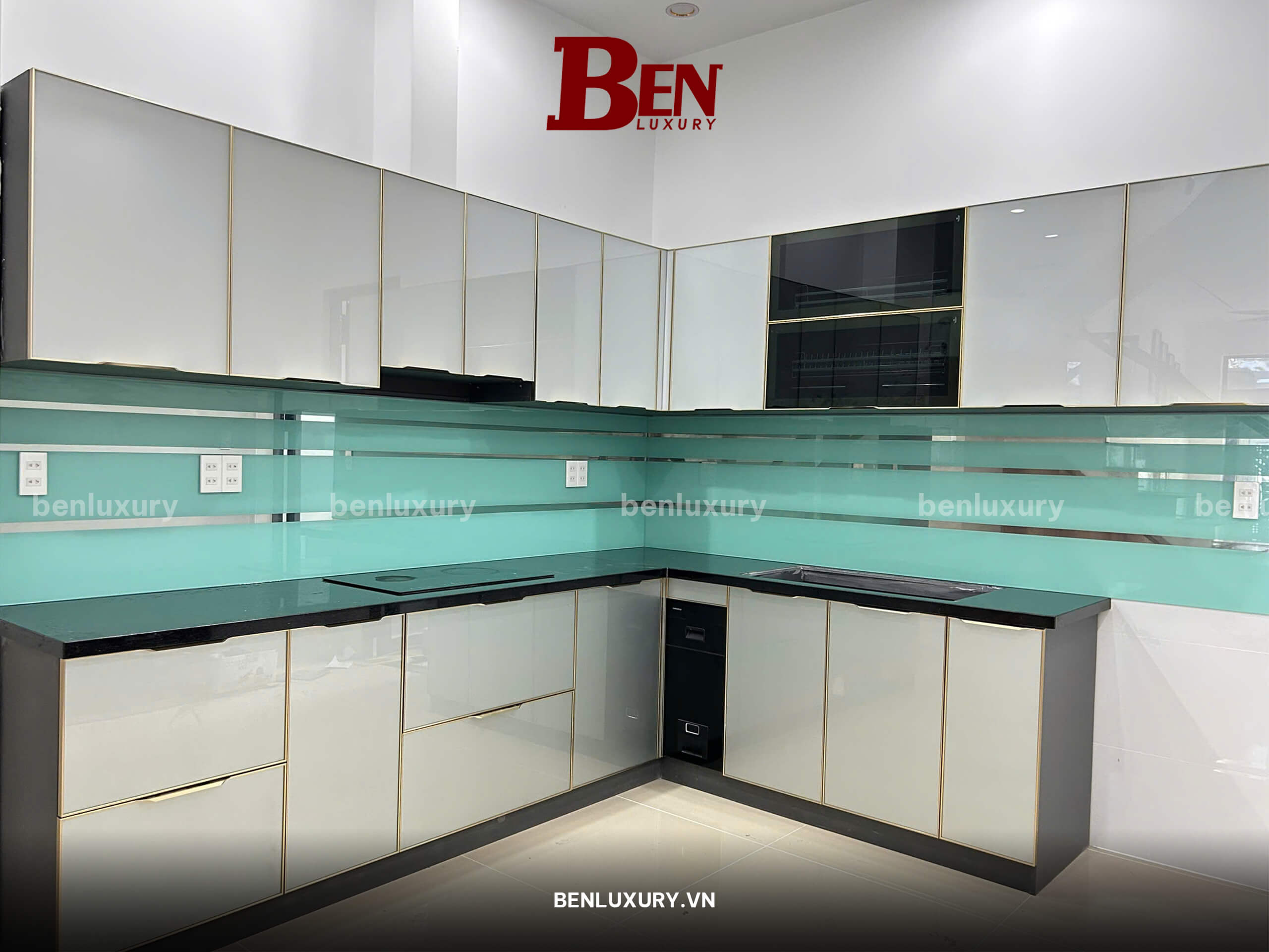 Tủ Bếp Nhôm Tấm Cao Cấp Màu Xám Chì | Đẳng Cấp Tinh Tế Từ Benluxury