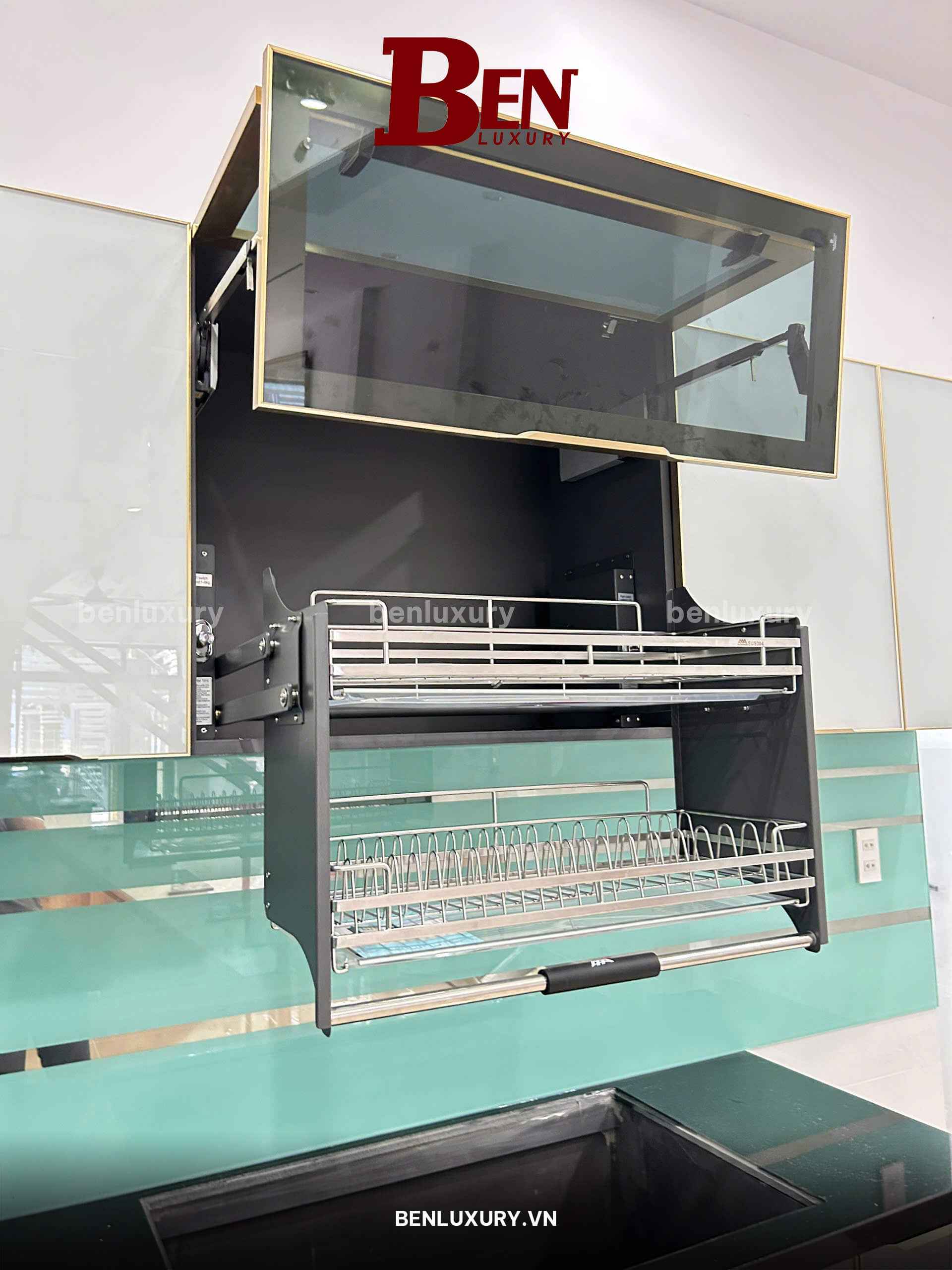 tu bep nhom tam cao cap mau xam chi dang cap tinh te tu benluxury 2