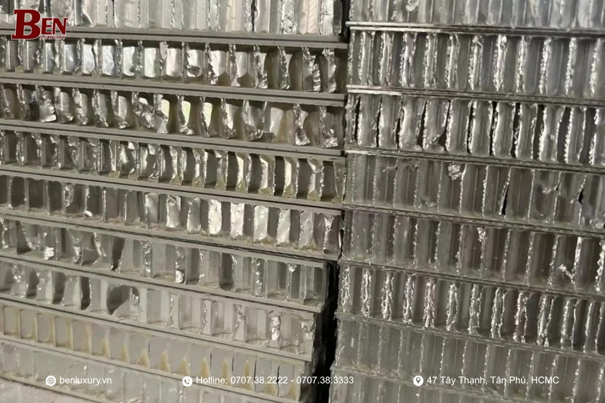 8 nguyen nhan that su gay bong keo tam nhom to ong cach khac phuc 2025 2