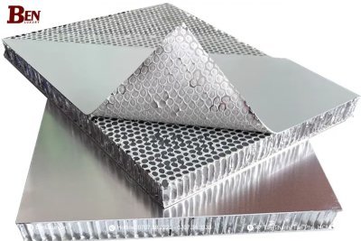  8 Nguyên Nhân Thật Sự Gây Bong Keo Tấm Nhôm Tổ Ong & Cách Khắc Phục  2025