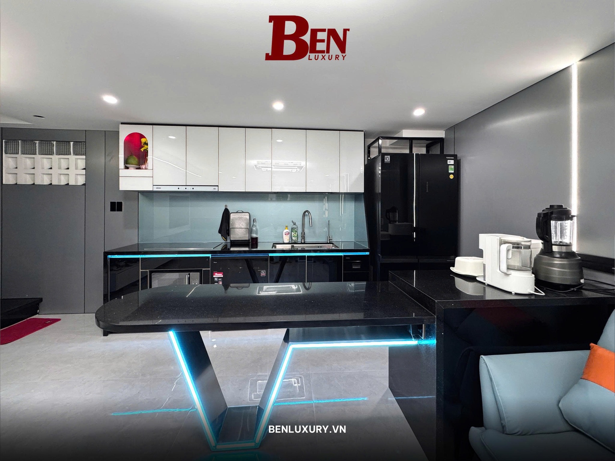 Dự Án Tủ Bếp Nhôm Hợp Kim Kết Hợp Inox 304 Phong Cách Hiện Đại Tại Tân Phú, TP.HCM