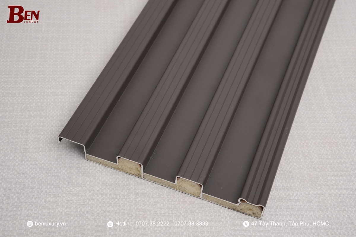 tam lop nhom cach nhiet pu giai phap giam 10c chong on tuyet doi 2025