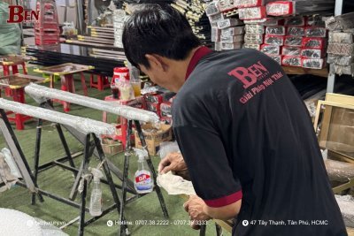 Cánh Tủ Áo Nhôm Kính: Khi Nào Nên Và Không Nên Dùng?