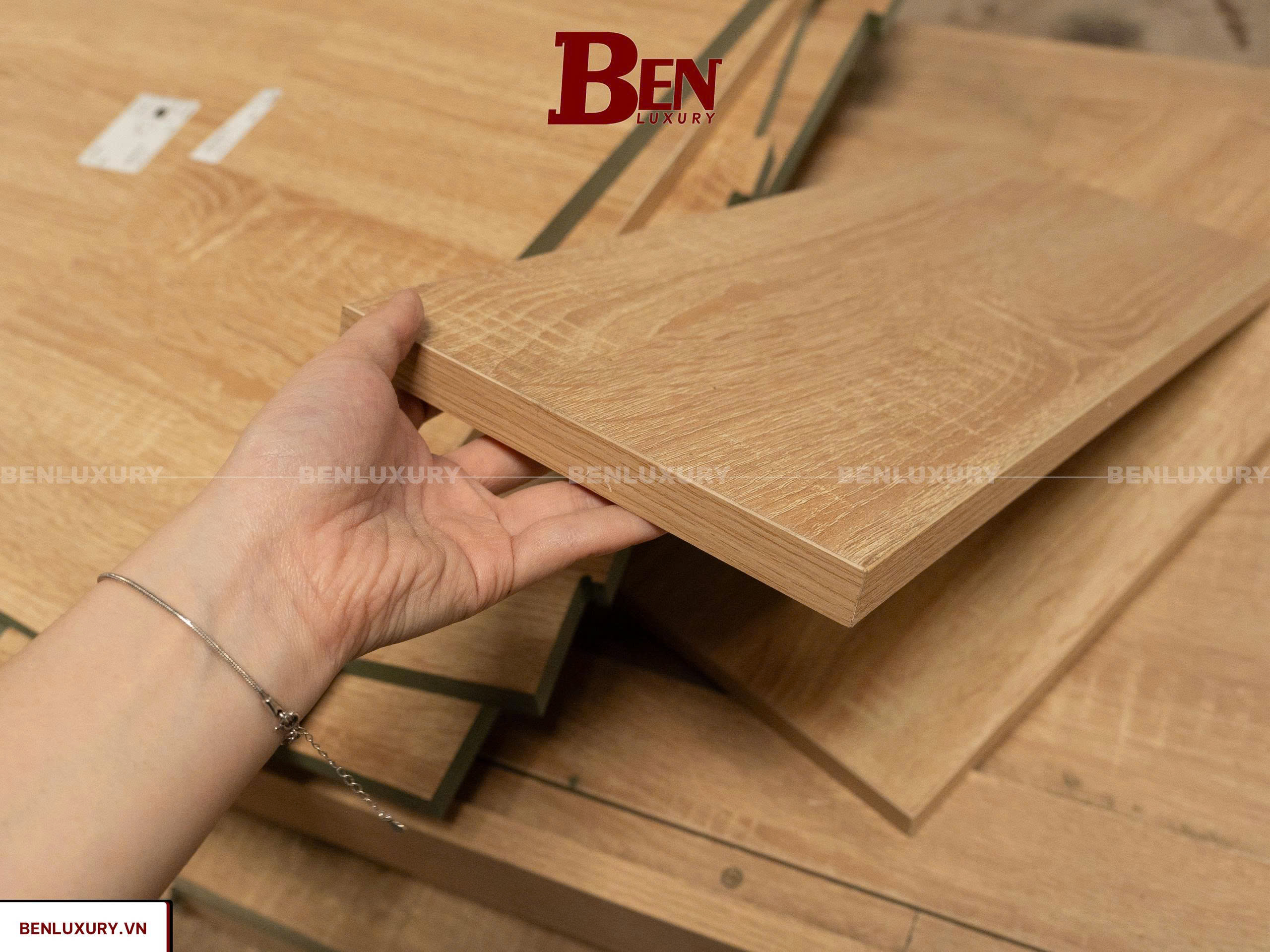 hoan thien ban go mdf loi xanh chong am phu melamine tai xuong 3