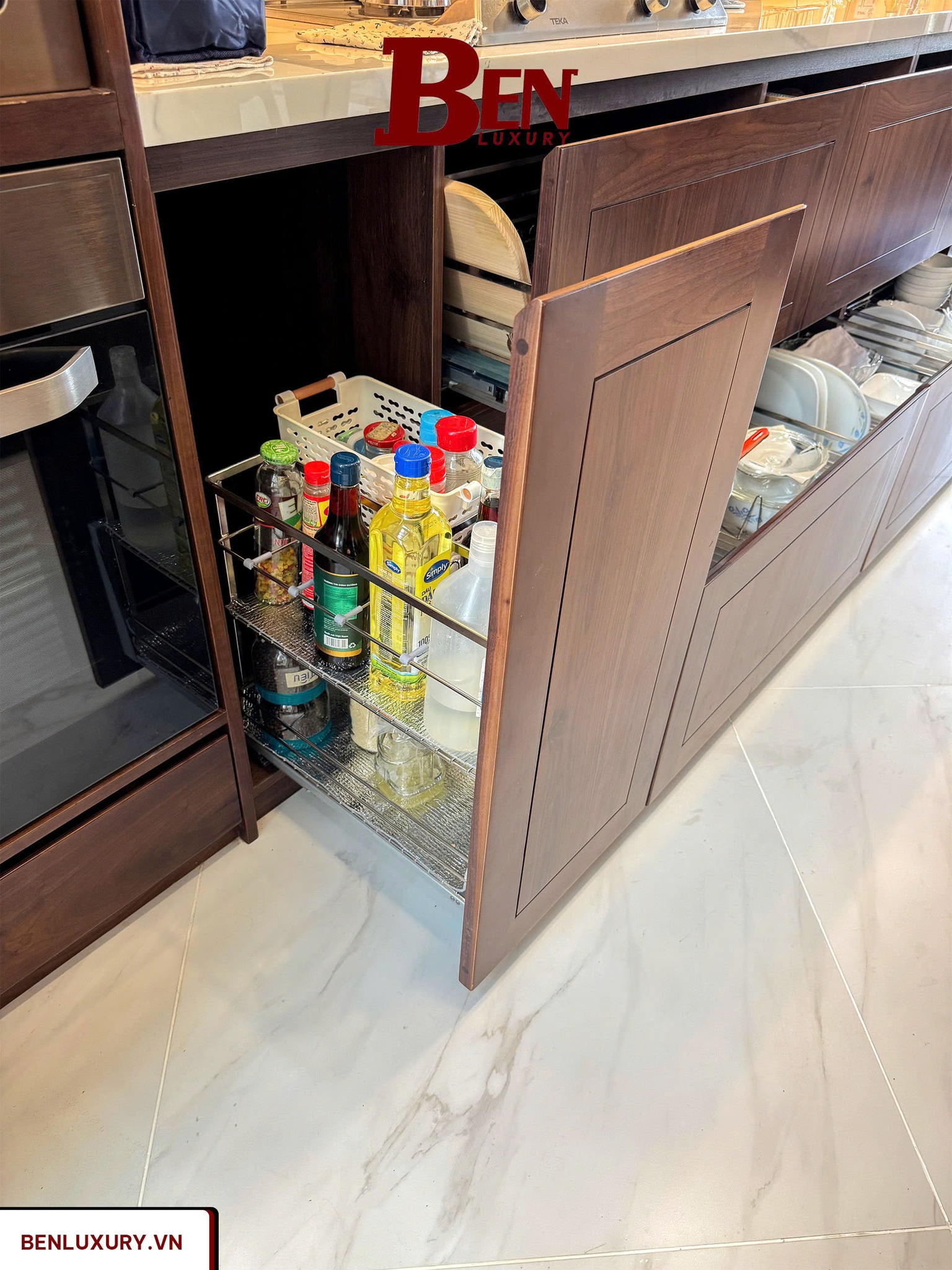 hoan thien bo tu bep go oc cho canh kinh cao cap benluxury 8