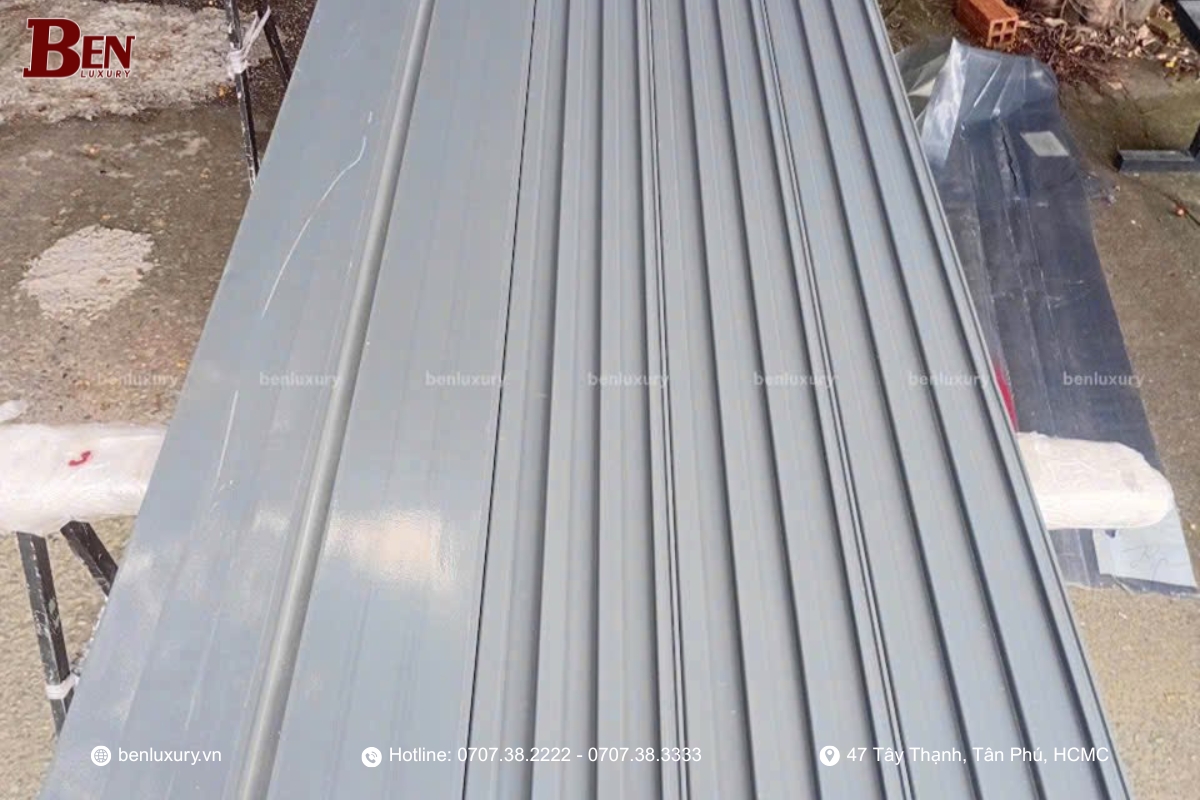 tam lop nhom loi rong benluxury gia bao nhieu 1 thanh 6m 2