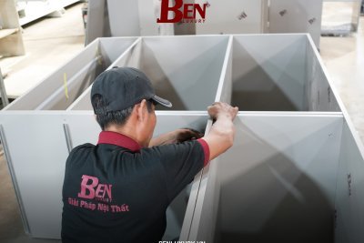 Có Nên Làm Lưng Tủ Bếp Từ Nhôm Cải Tiến Không? 