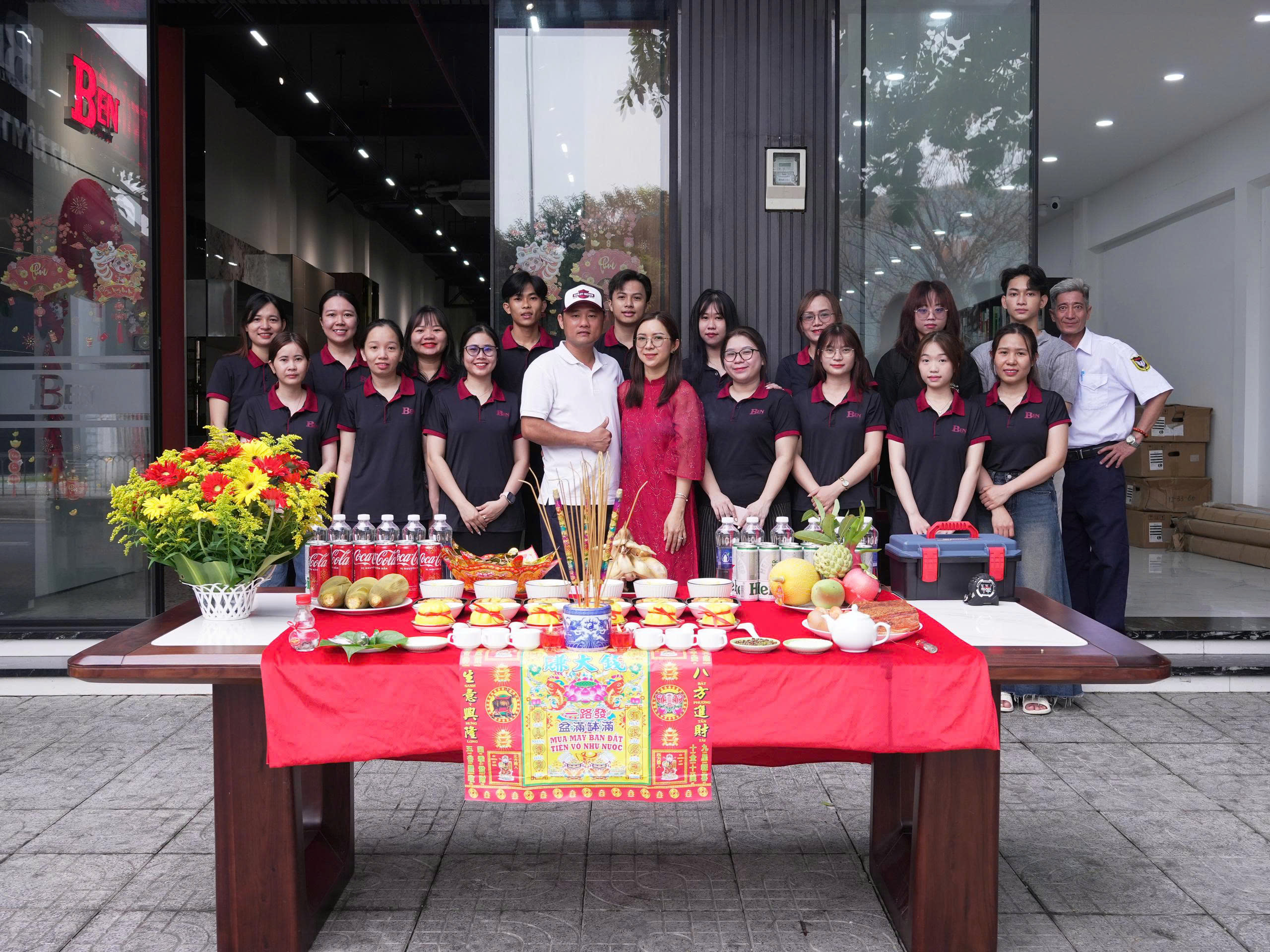 le cung via than tai mung 10 via than tai nam binh ngo 2026 2