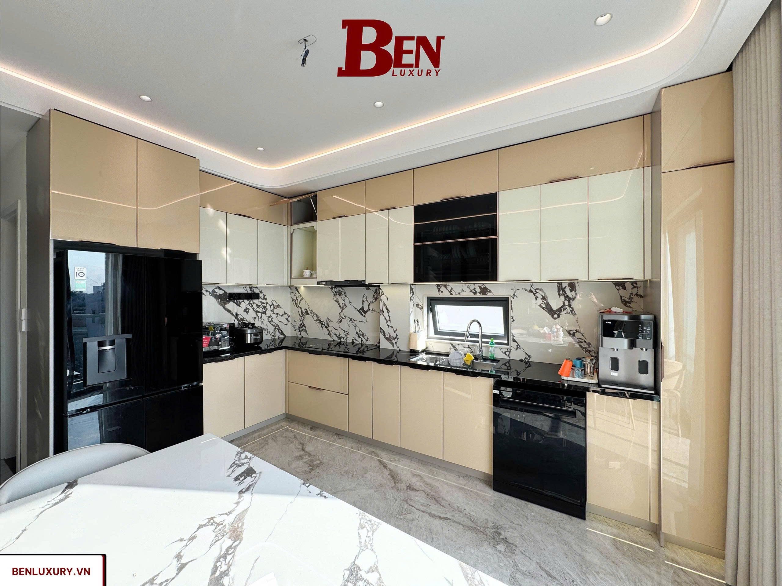 hoan thien tu bep nguyen tam xam bac tay nam cnc hong bong 12
