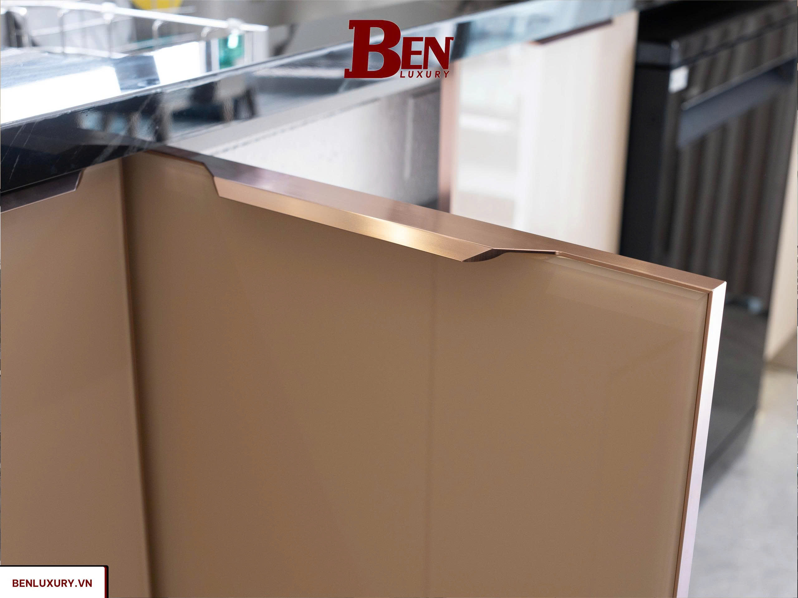 hoan thien tu bep nguyen tam xam bac tay nam cnc hong bong 16