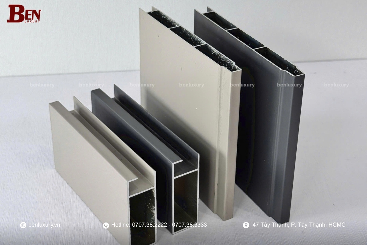 bao gia dai ly he nhom tam va to ong benluxury moi nhat thang 4 20261