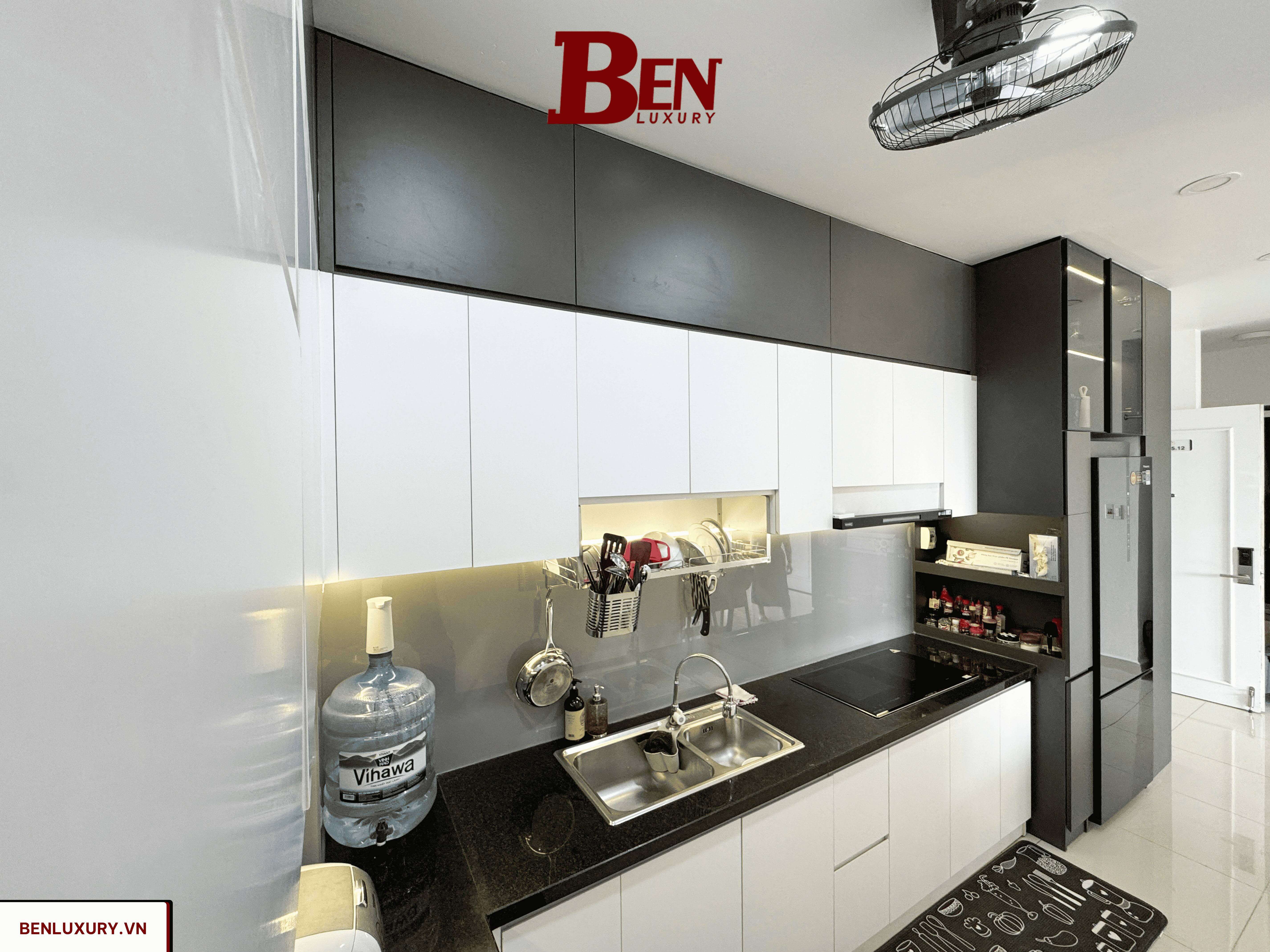 noi that go mdf ba thanh xam chi hoan thien nha anh quynh quan 9  benluxury