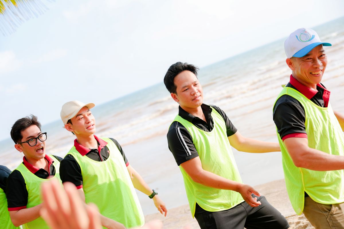 chay het minh voi company trip tam gac cong viec ket noi tam giao 17
